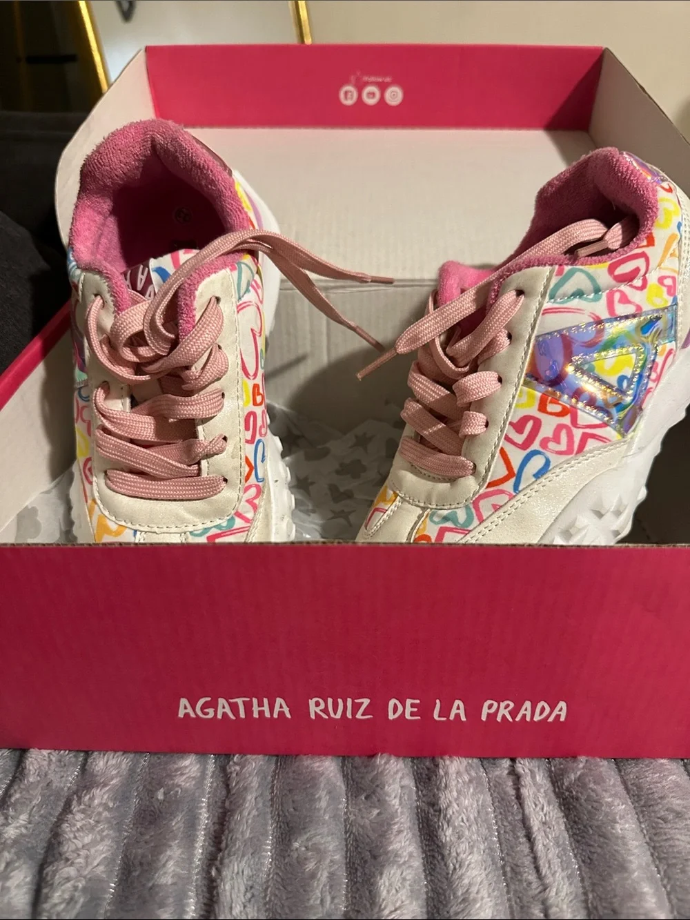 Agatha Ruiz De La Prada Pink Multi Heart-Print Kids Sneakers